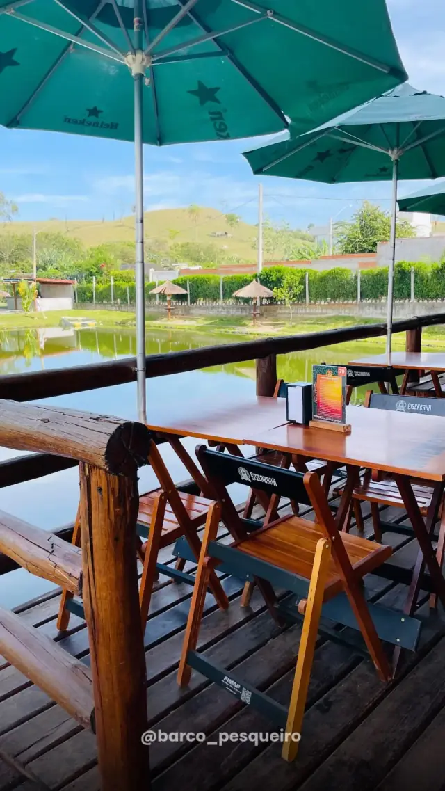 Fachada do Barco Pesqueiro & Restaurante